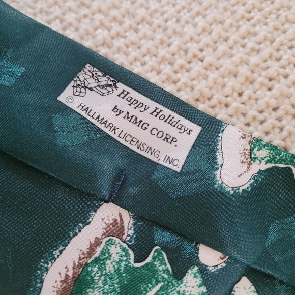 Vintage Christmas Golf Tie - Picture 8 of 10